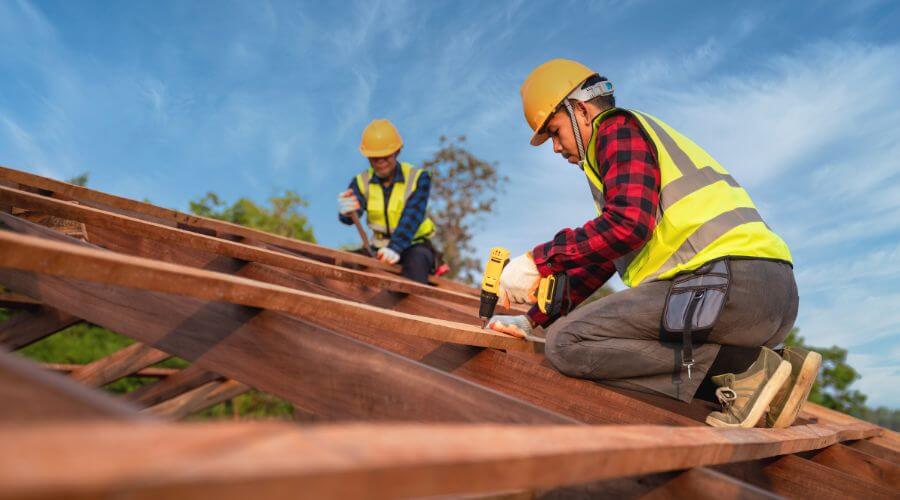 Professional gutter cleaning in Honey Creek, IA